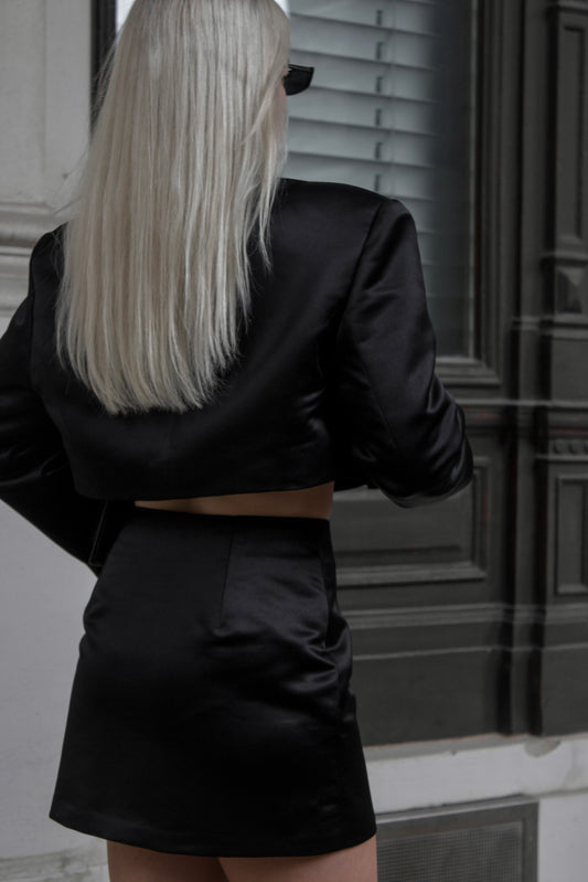 SLEEK MINI SKIRT